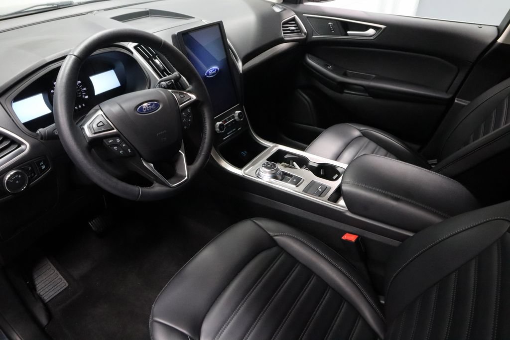 Certified 2024 Ford Edge SEL w/ Convenience Package AWD/4WD image 27