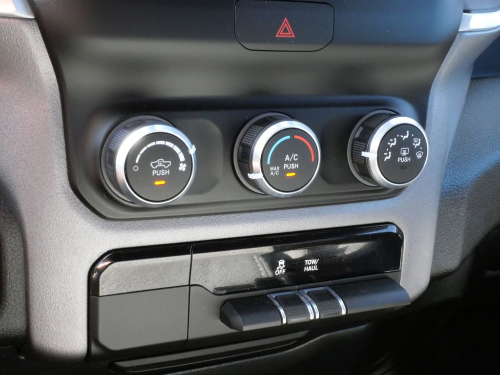 Used 2023 RAM 1500 Big Horn image 26