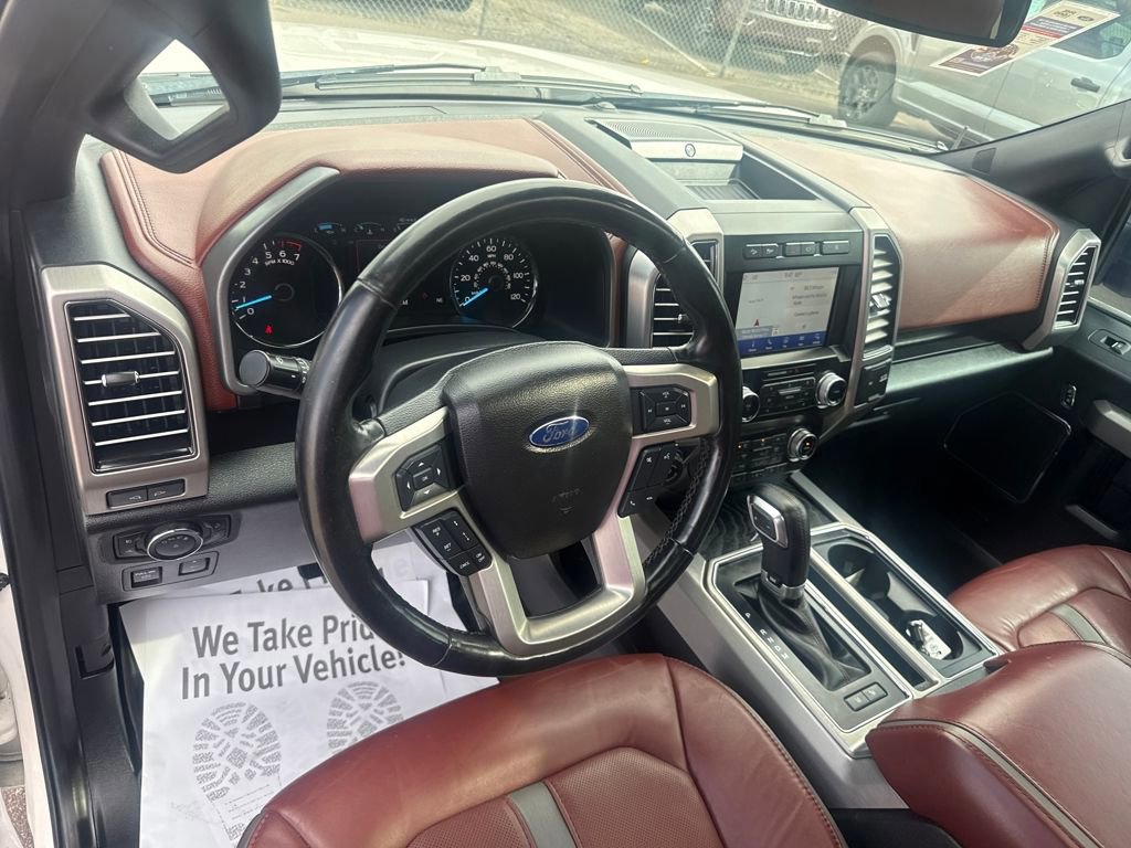 Certified 2019 Ford F150 Platinum w/ Equipment Group 701A Luxury image 14