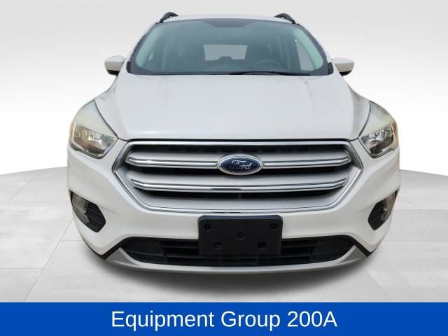 Certified 2018 Ford Escape SE w/ SE Sync 3 Package image 8