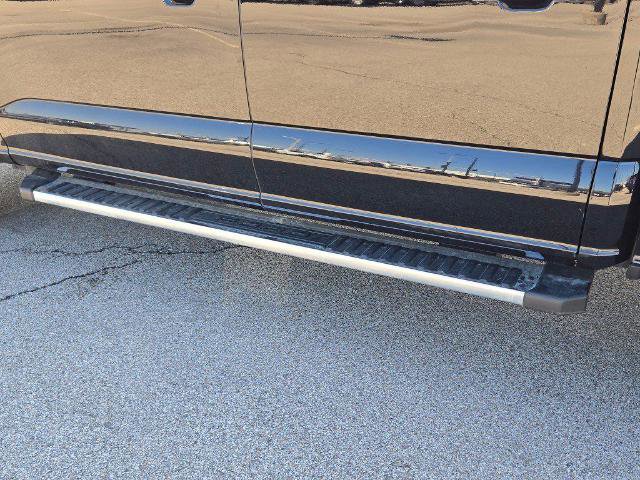 Certified 2025 Ford F150 XLT w/ Equipment Group 301A Standard AWD/4WD image 17