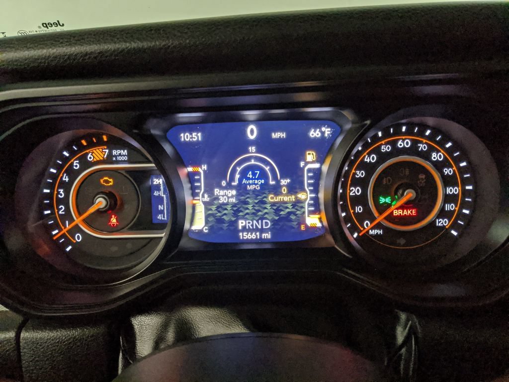 Used 2024 Jeep Wrangler Unlimited Sport AWD/4WD image 17