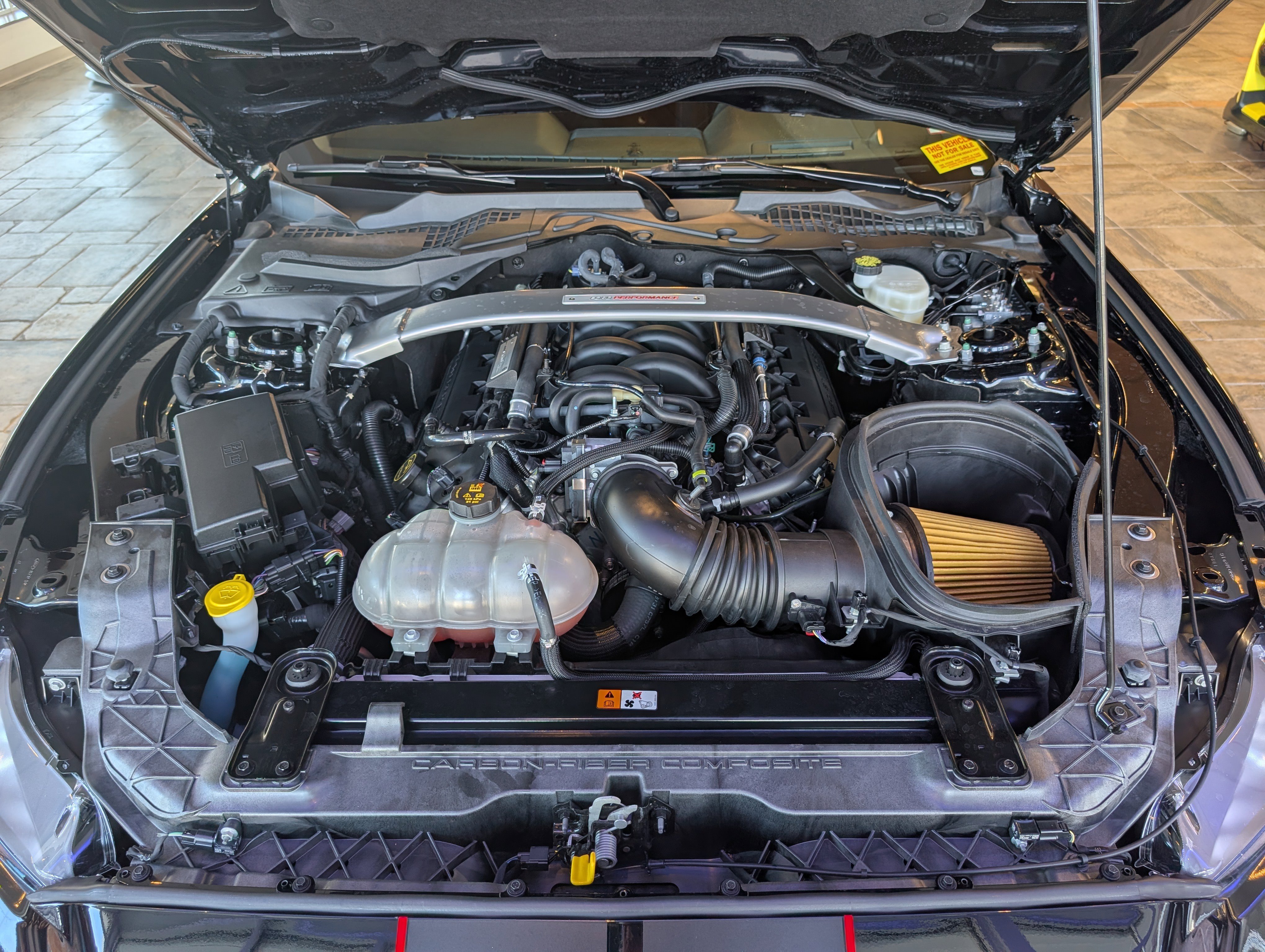 Certified 2017 Ford Mustang Shelby GT350R w/ GT350R Equipment Group 920A image 28