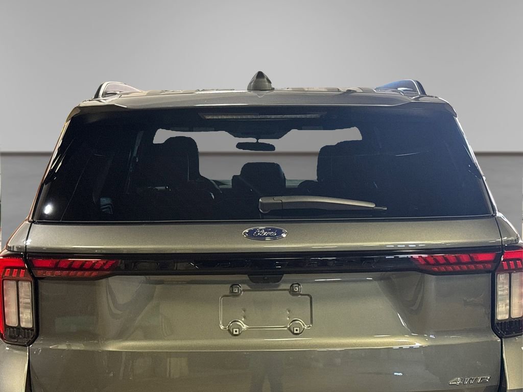 Certified 2025 Ford Explorer ST-Line w/ ST-Line Street Pack image 6