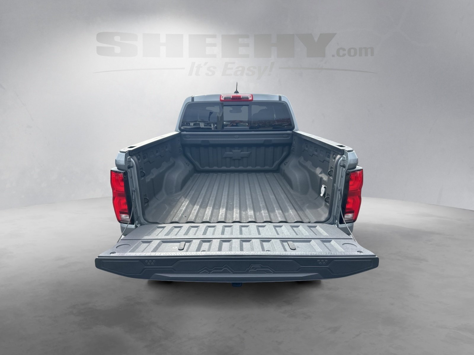 Used 2024 Chevrolet Colorado Z71 w/ Z71 Convenience Package 2 image 22