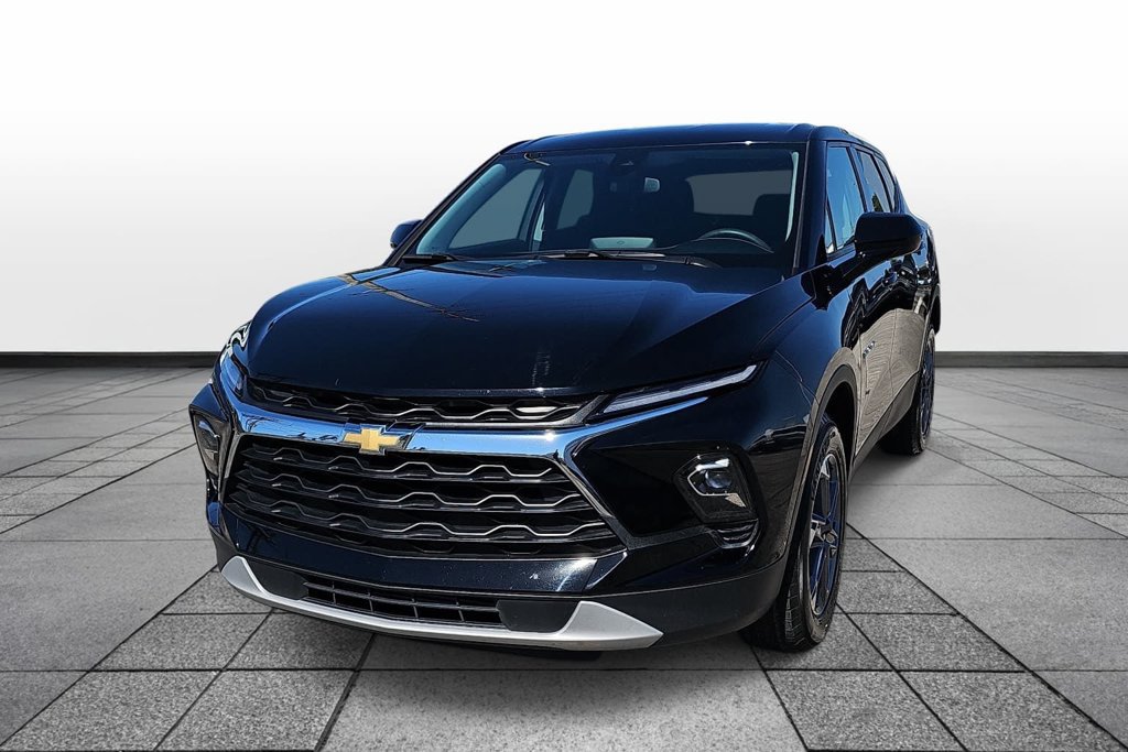 Used 2025 Chevrolet Blazer LT