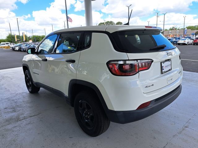 Used 2019 Jeep Compass Sport AWD/4WD image 4