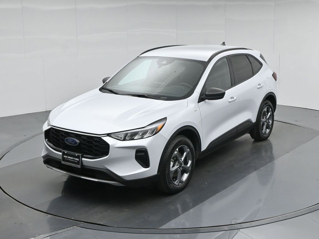 Certified 2025 Ford Escape ST-Line AWD/4WD image 39
