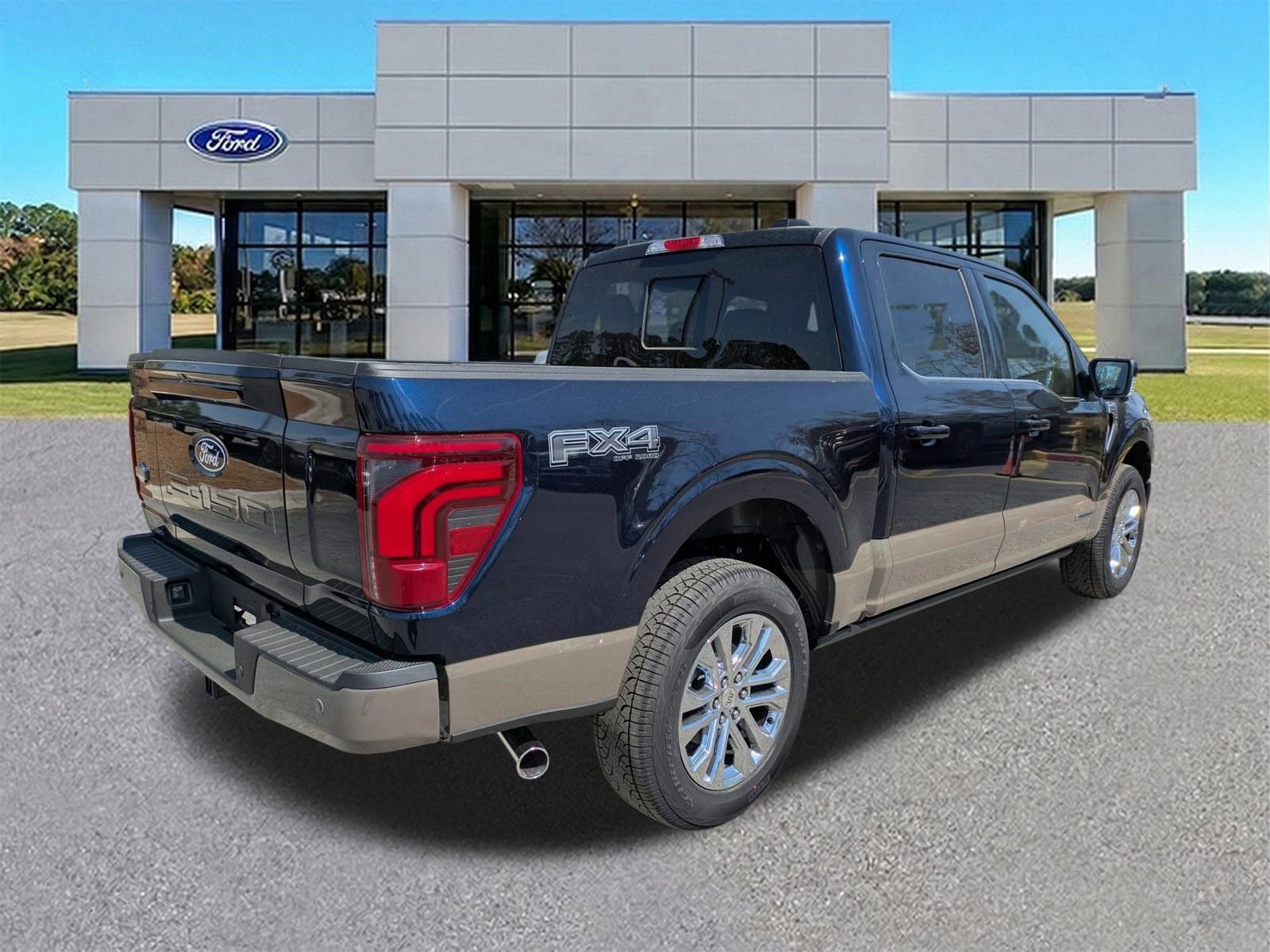 Certified 2025 Ford F150 King Ranch w/ FX4 Off-Road Package image 3