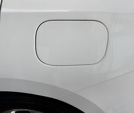 Used 2020 Chevrolet Equinox LT image 24