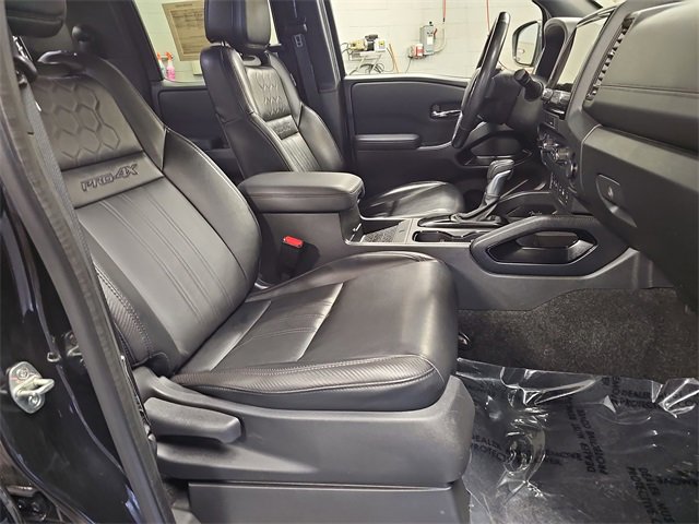 Used 2022 Nissan Frontier PRO-4X w/ Pro-4X Premium Package image 10