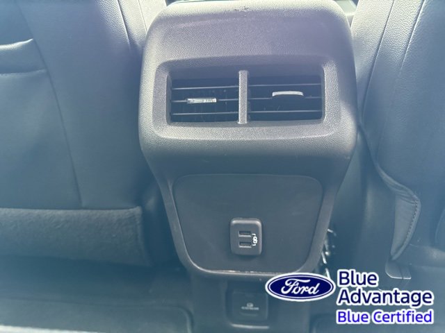 Used 2023 GMC Terrain SLT image 33