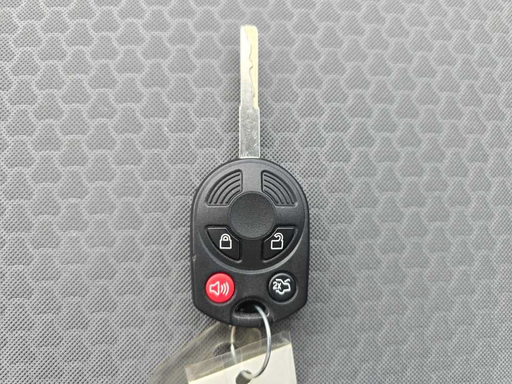Certified 2017 Ford C-MAX Energi SE FWD image 21