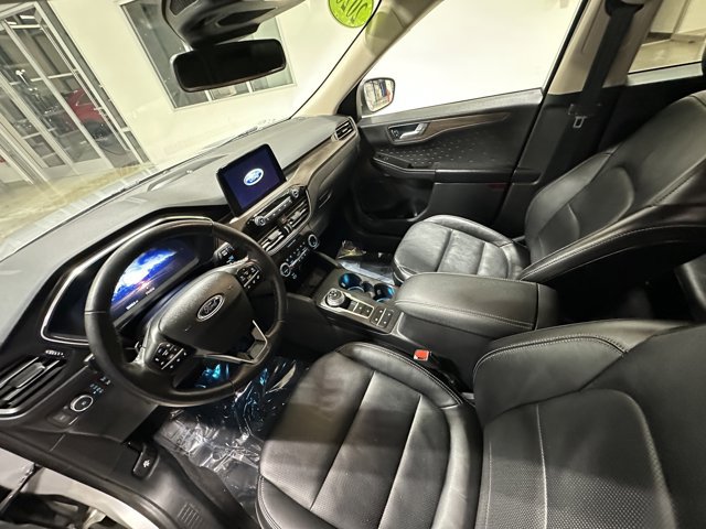 Certified 2020 Ford Escape Titanium AWD/4WD image 12