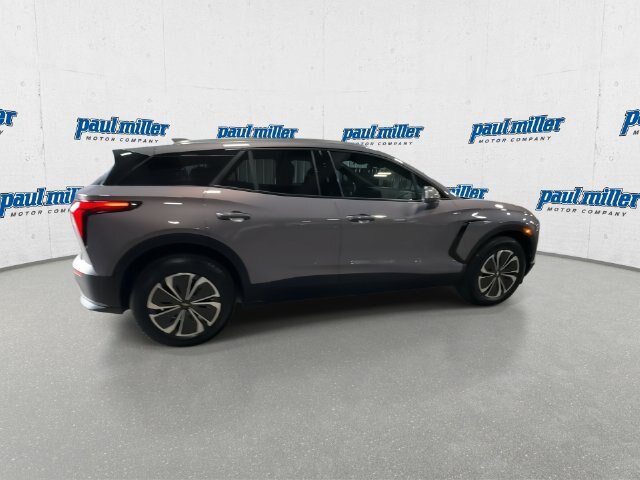 Used 2024 Chevrolet Blazer EV LT AWD/4WD image 12