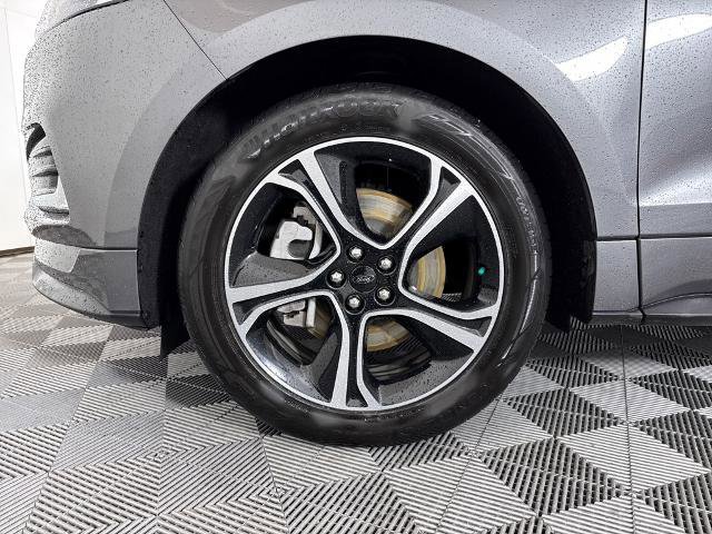 Certified 2023 Ford Edge ST image 20