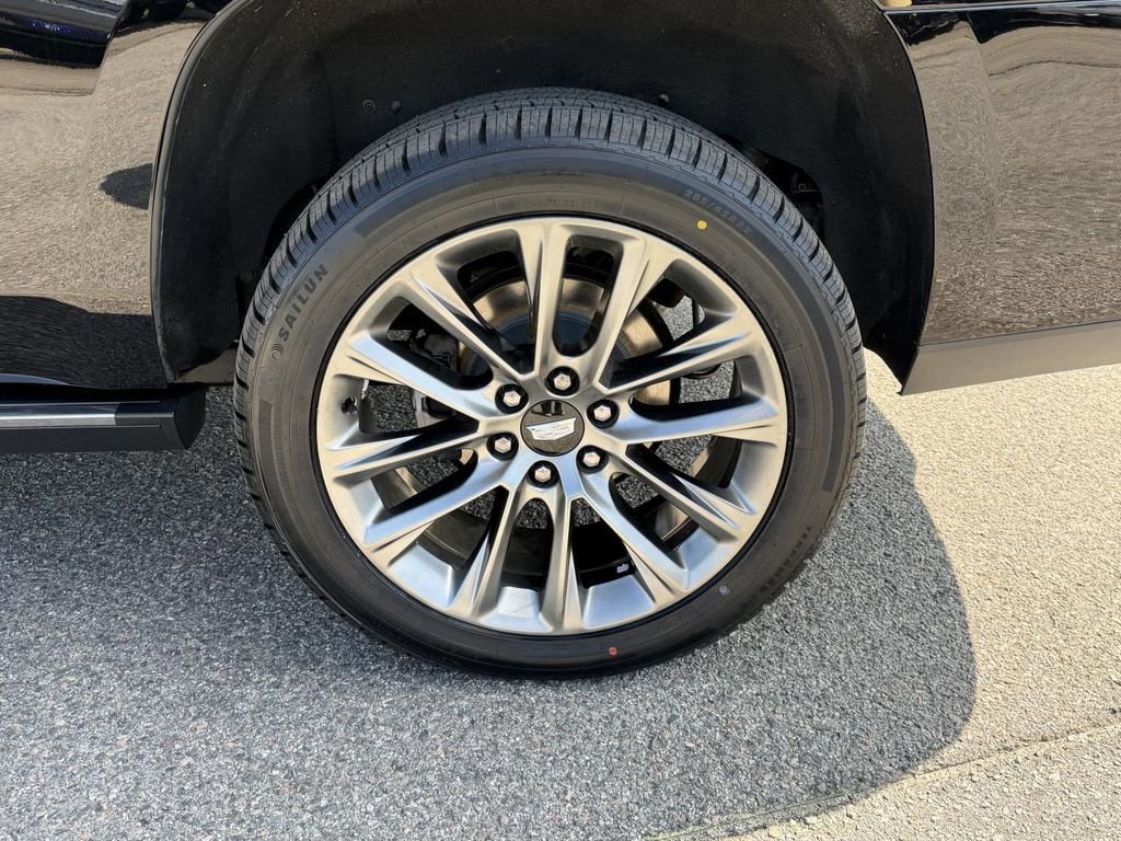 Used 2019 Cadillac Escalade Platinum w/ Escalade Sport Edition image 26