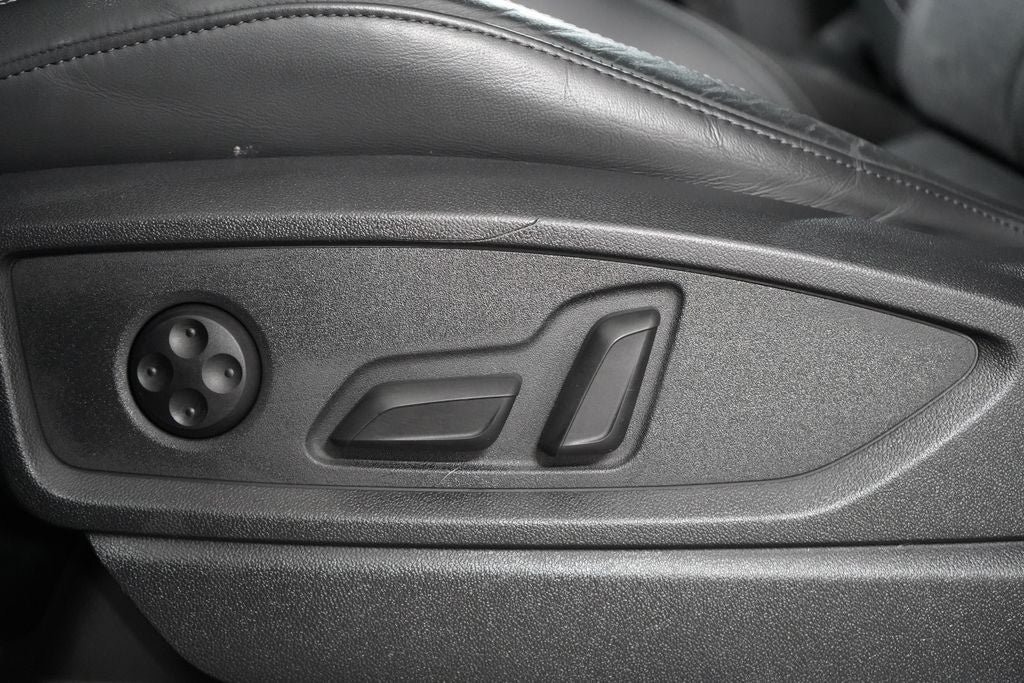 Used 2023 Audi SQ5 Premium Plus w/ Premium Plus Package AWD/4WD image 19
