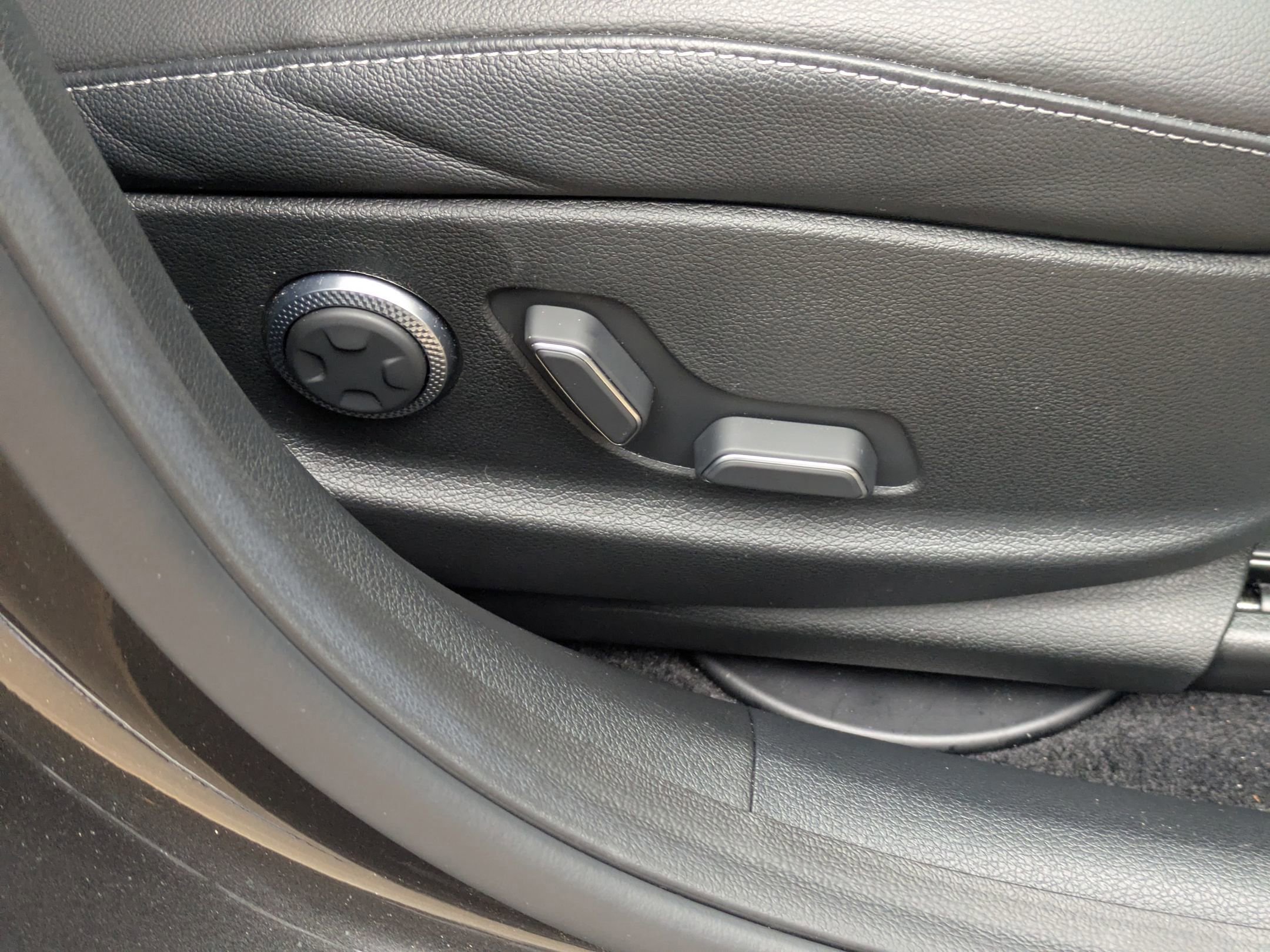 Used 2023 Genesis G80 2.5T image 37