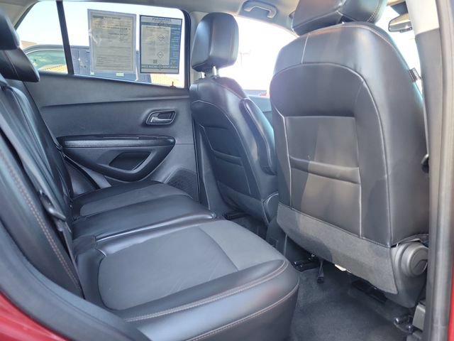 Used 2022 Chevrolet Trax LT w/ LT Convenience Package FWD image 23