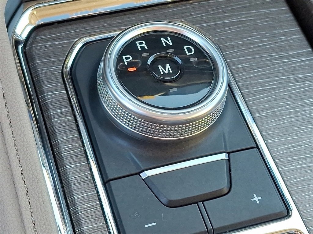 Certified 2023 Ford Expedition Limited image 15