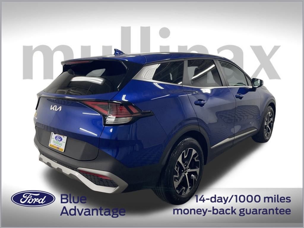 Used 2023 Kia Sportage EX image 5