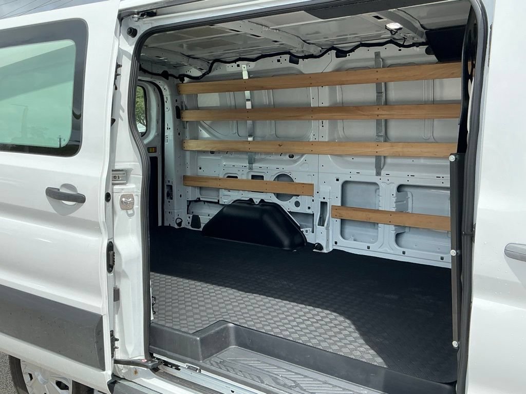 Certified 2025 Ford Transit 250 Low Roof w/ Exterior Upgrade Package RWD image 15