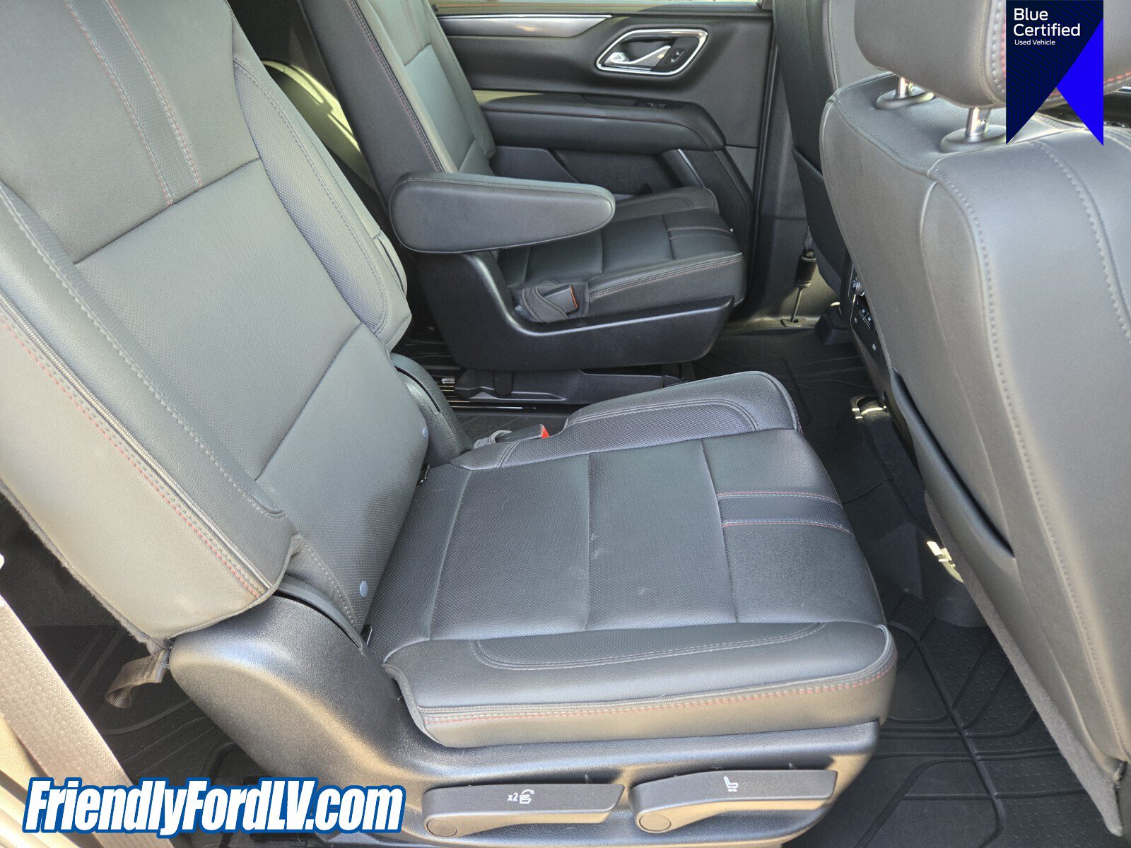 Used 2024 Chevrolet Tahoe RST w/ Luxury Package AWD/4WD image 20