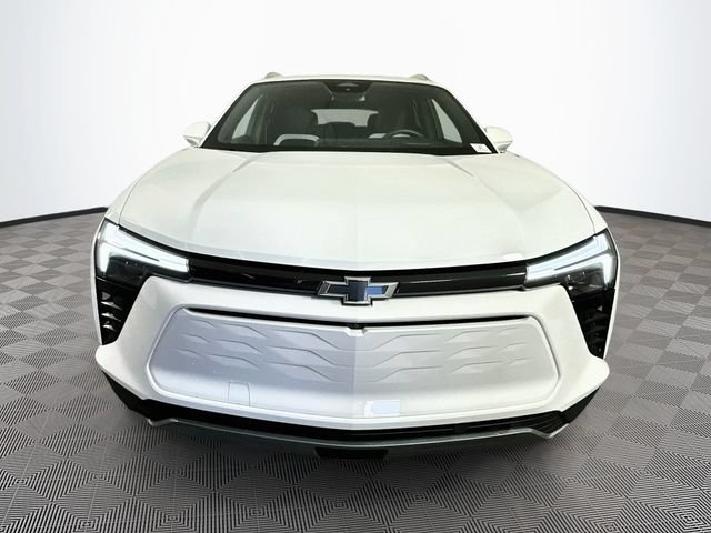 Used 2024 Chevrolet Blazer EV LT AWD/4WD image 5