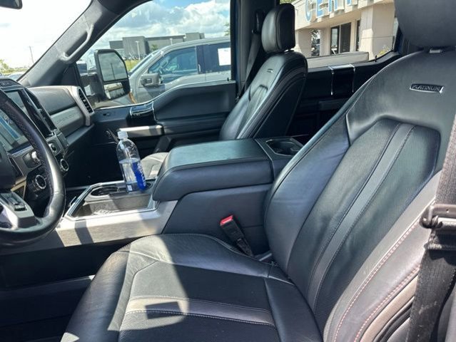Certified 2022 Ford F350 Platinum w/ Tremor Off-Road Package AWD/4WD image 5