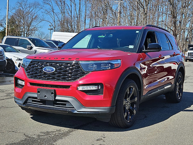 Certified 2023 Ford Explorer ST-Line w/ Class IV Trailer Tow Package image 10