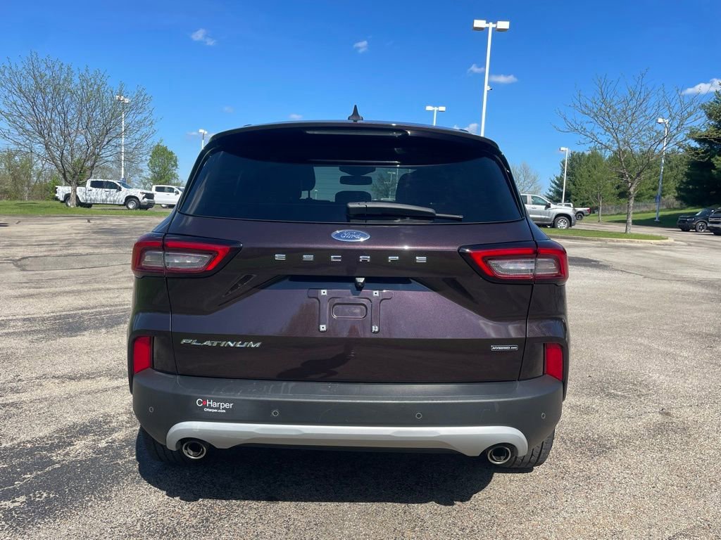Certified 2023 Ford Escape Platinum w/ Premium Technology Package AWD/4WD image 4