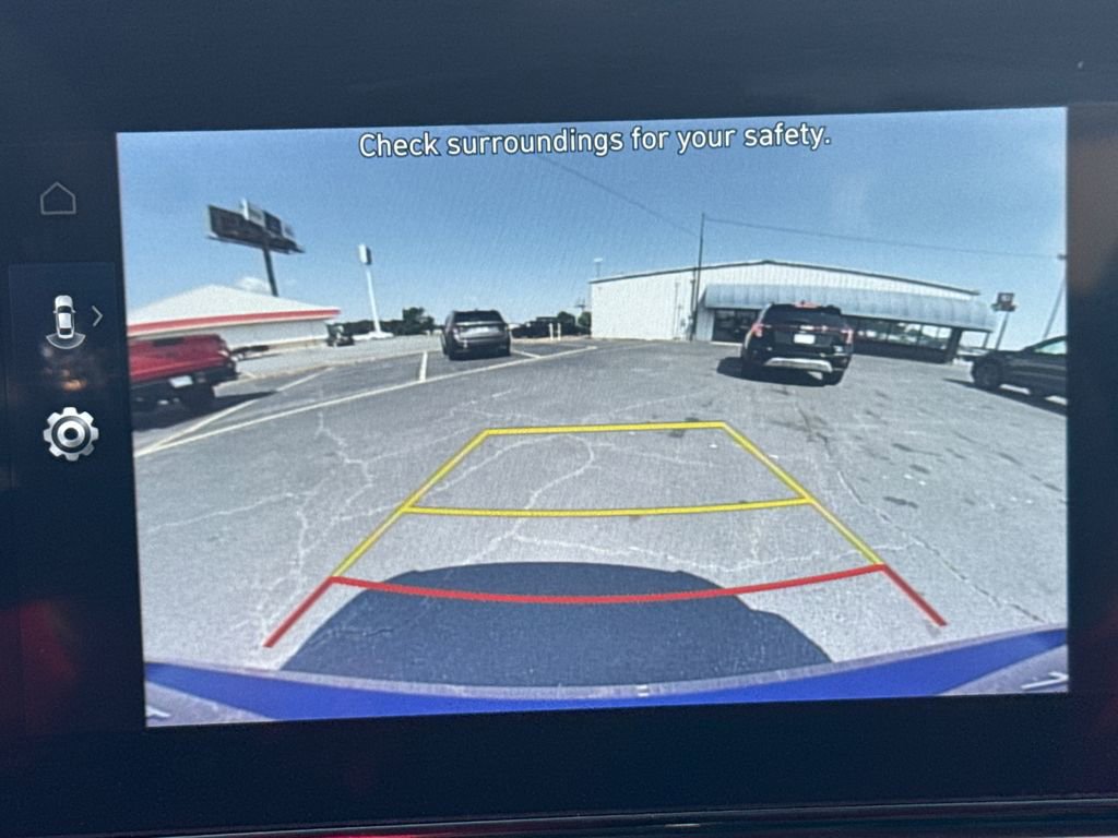 Used 2024 Hyundai Elantra SEL FWD image 29