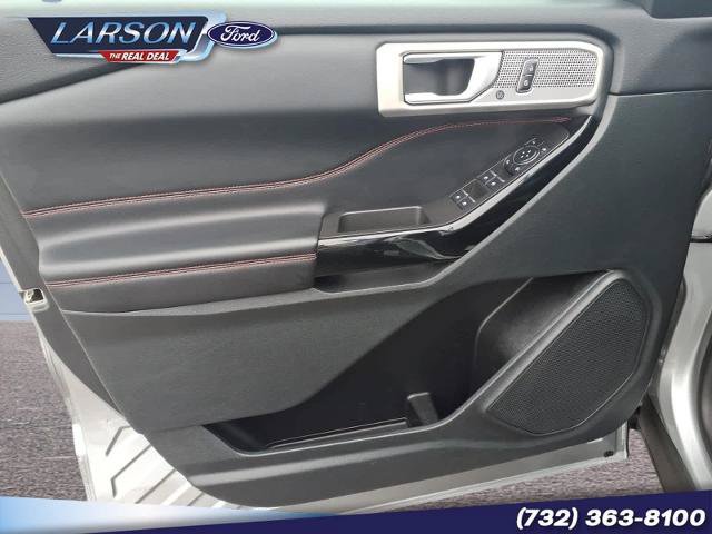 Certified 2023 Ford Explorer ST-Line w/ Class IV Trailer Tow Package AWD/4WD image 17