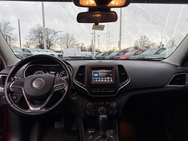 Used 2020 Jeep Cherokee Latitude Plus w/ Cold Weather Group image 11