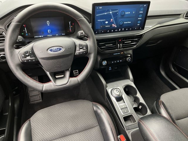 Certified 2023 Ford Escape ST-Line w/ Tech Pack #1 AWD/4WD image 17