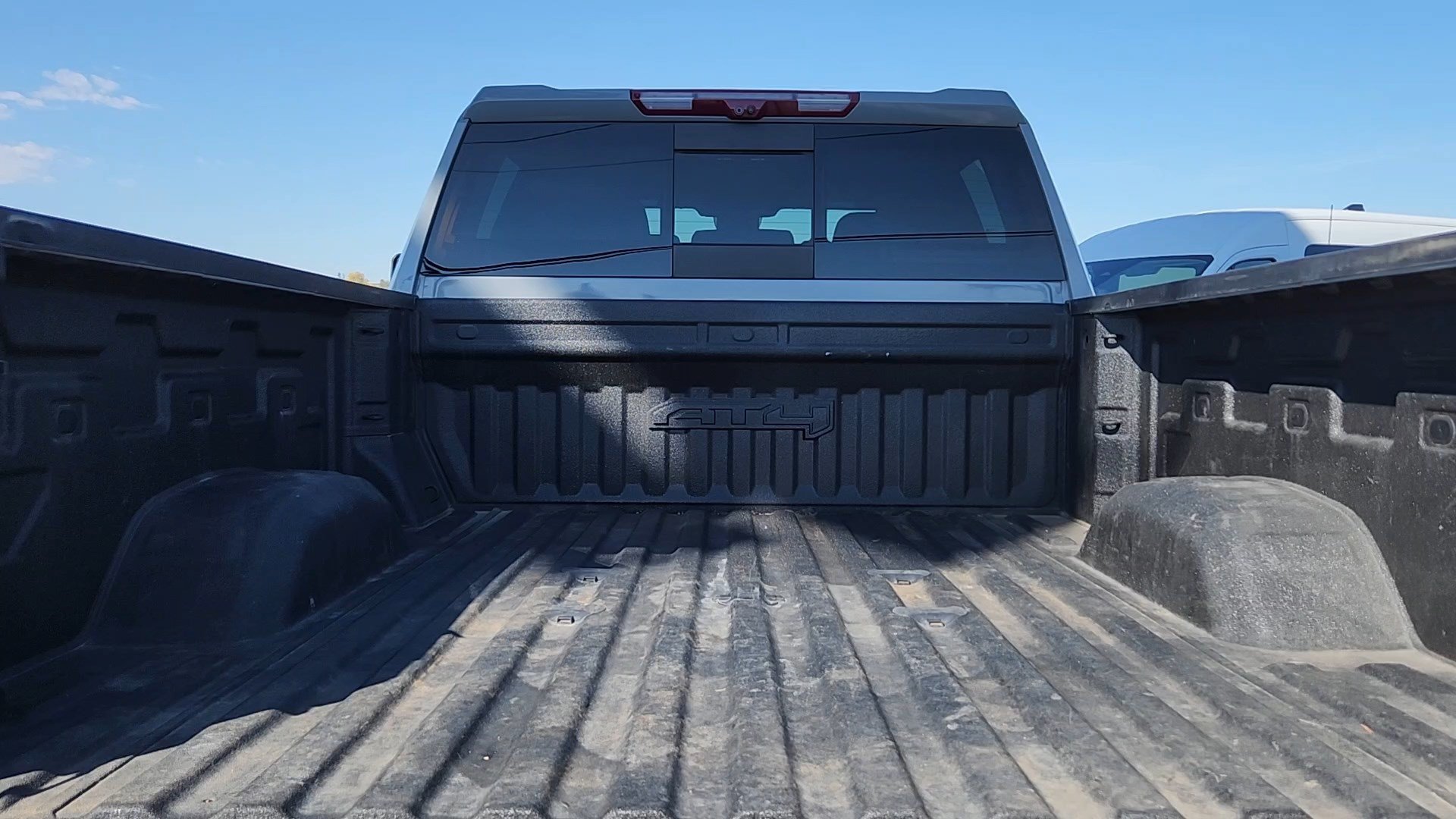 Used 2024 GMC Sierra 2500 AT4 w/ AT4 Premium Plus Package AWD/4WD image 20