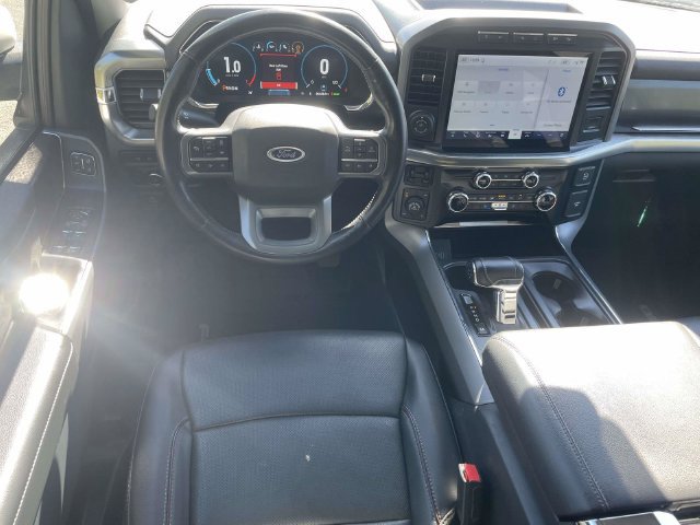 Certified 2022 Ford F150 Lariat w/ Trailer Tow Package AWD/4WD image 15