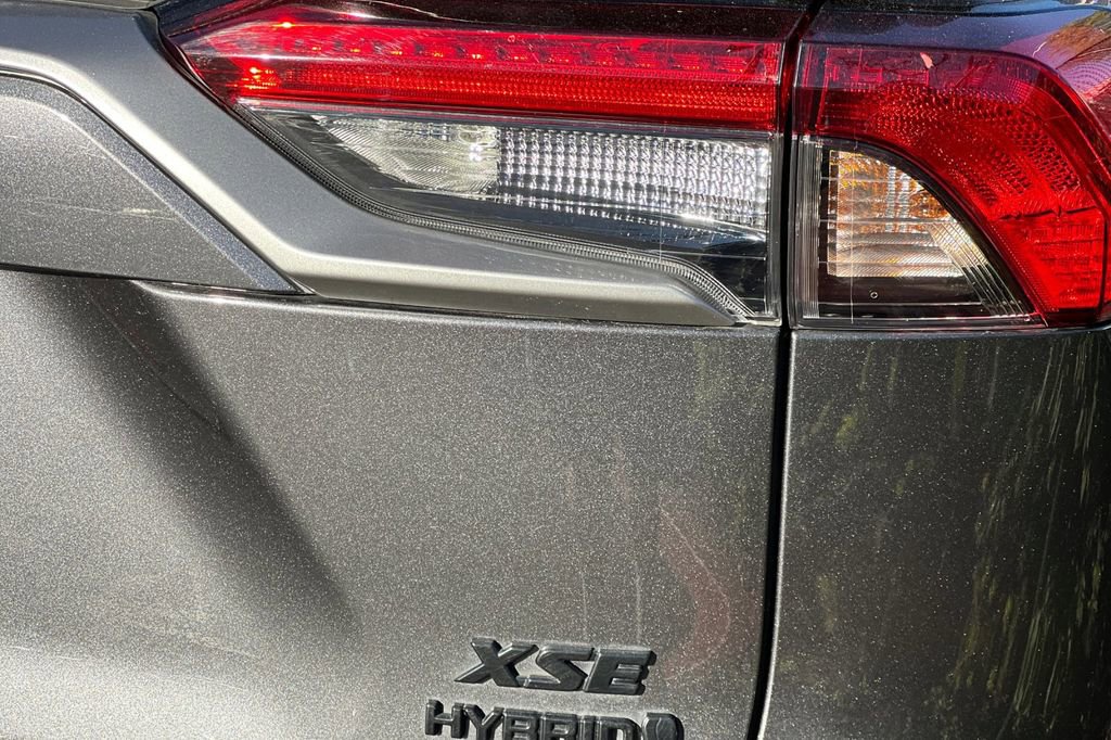 Used 2022 Toyota RAV4 XSE image 29