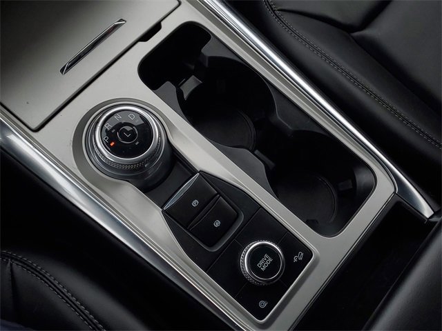 Certified 2022 Ford Explorer XLT w/ Equipment Group 202A image 24