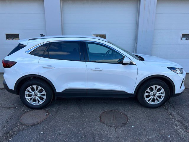 Certified 2023 Ford Escape Active w/ Tech Pack #2 AWD/4WD image 6