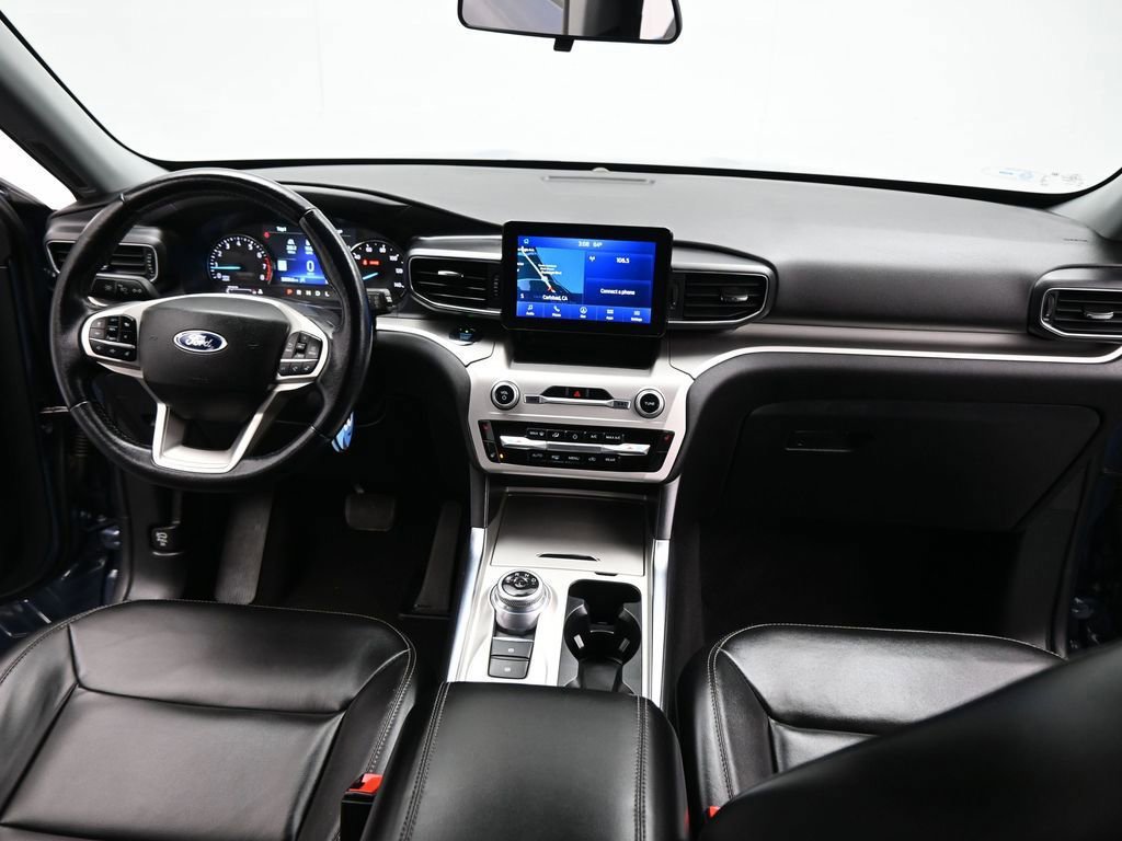 Certified 2021 Ford Explorer XLT w/ Equipment Group 202A image 48