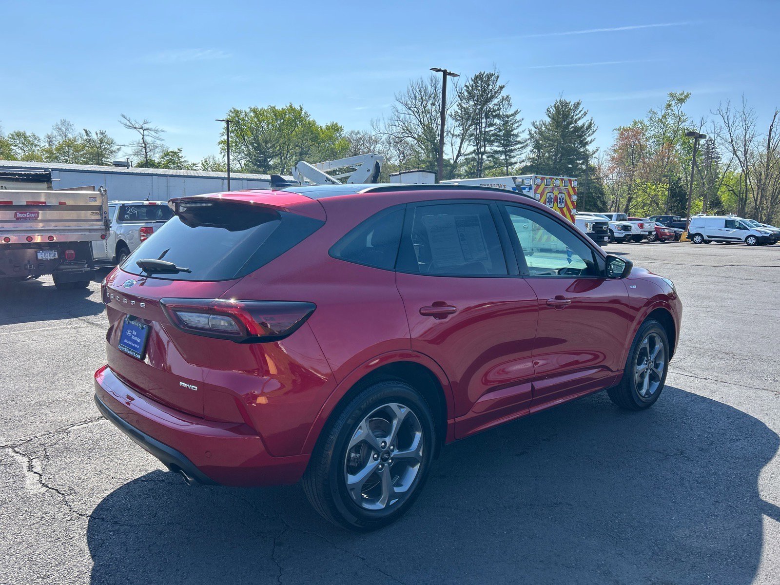 Certified 2024 Ford Escape ST-Line w/ Tech Pack #1 AWD/4WD image 16