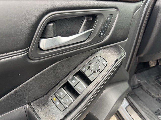 Used 2022 Nissan Rogue SL w/ SL Premium Package image 12