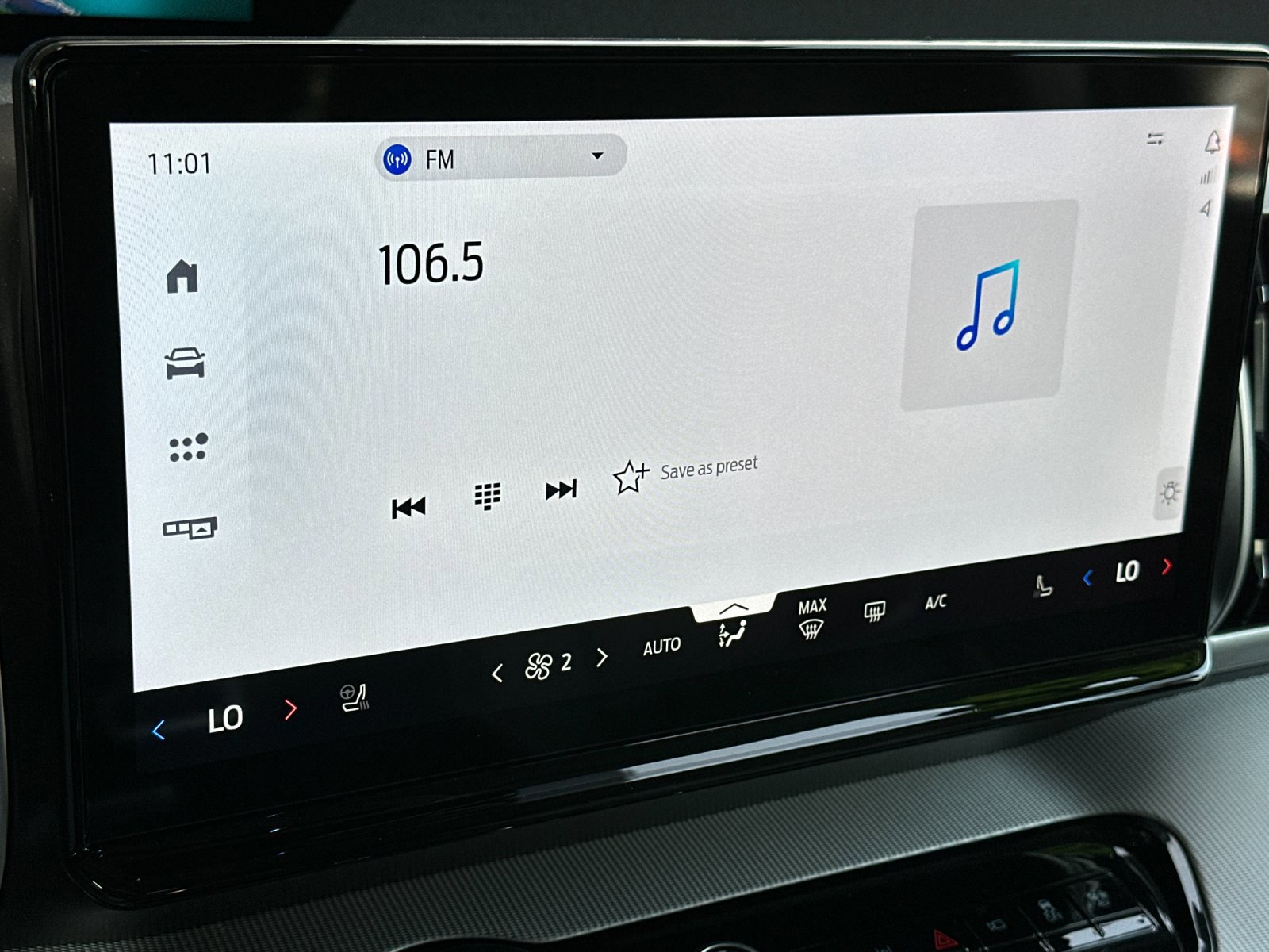 Certified 2025 Ford Expedition Active image 19