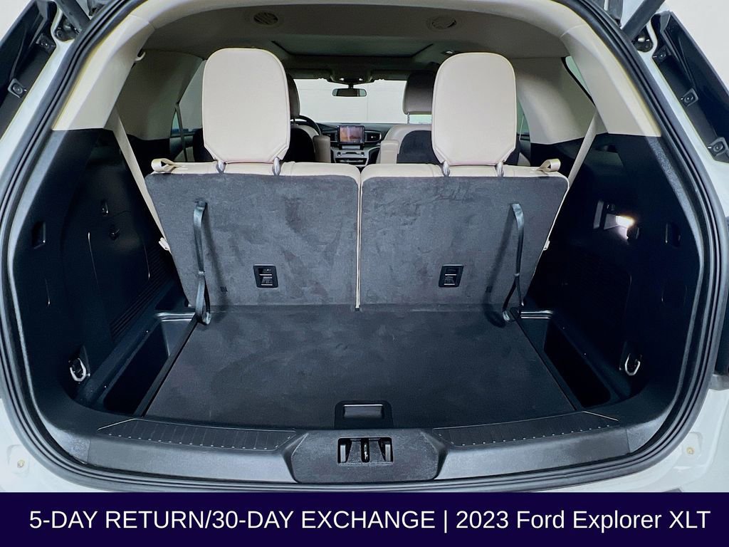 Certified 2023 Ford Explorer XLT w/ Equipment Group 202A image 31