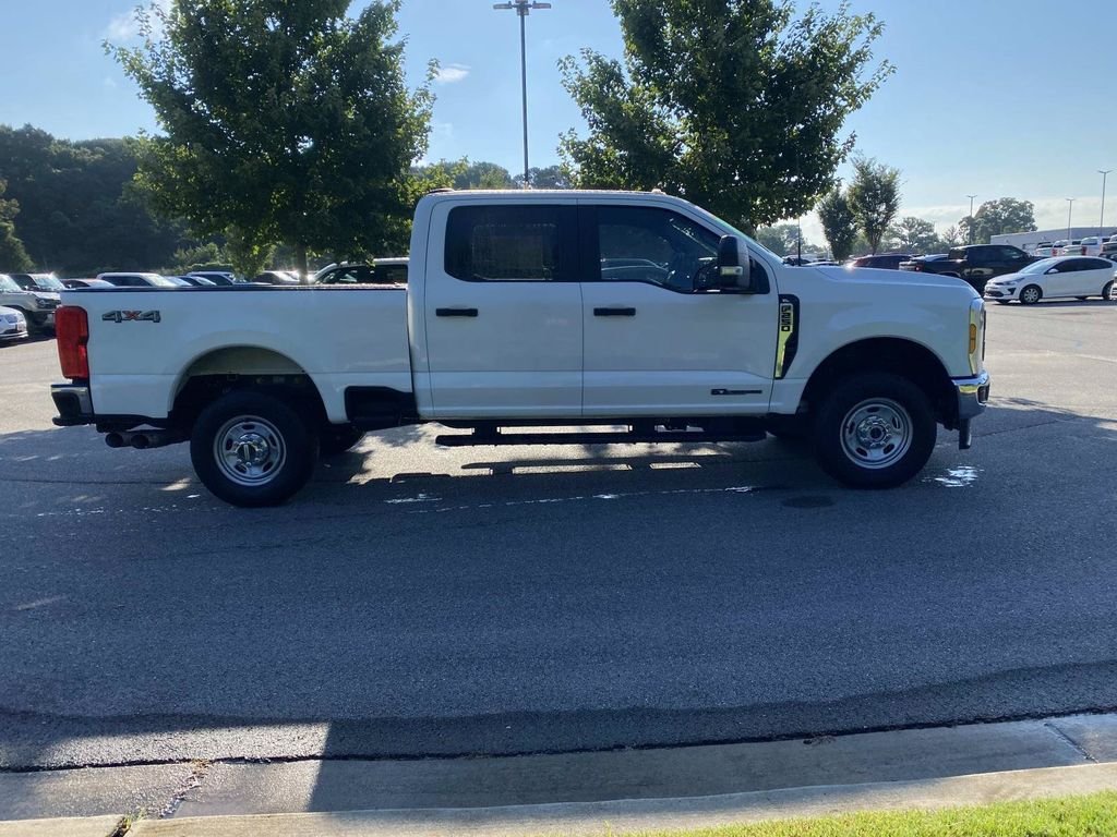 Certified 2025 Ford F250 XL AWD/4WD video 2