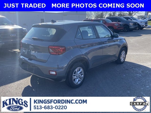 Used 2021 Hyundai Venue SE w/ Cargo Package image 3