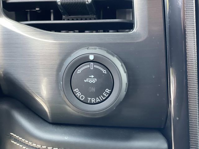 Certified 2025 Ford F150 Lightning Platinum image 19