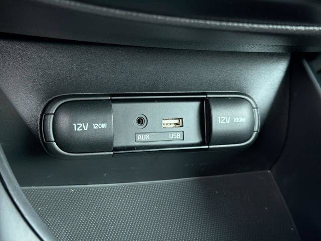 Used 2019 Kia Soul FWD image 31